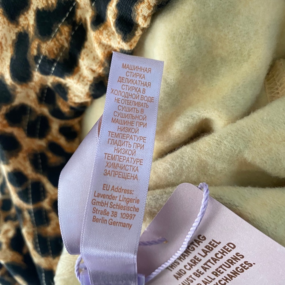 Savage X Fenty Forever Savage Hooded Jumpsuit Women XL Leopard Print NWT - Picture 10 of 13